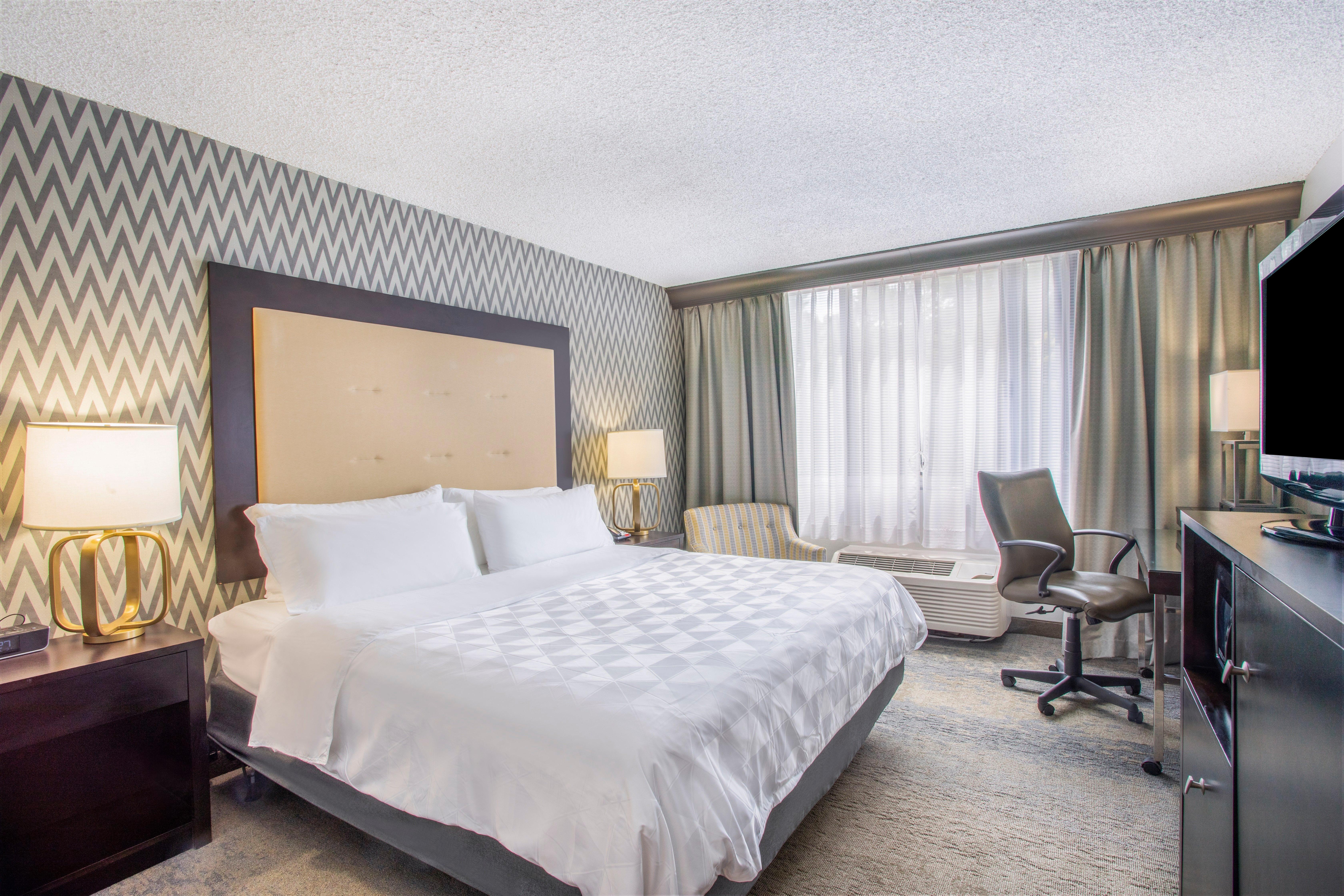 Holiday Inn & Suites Parsippany Fairfield By Ihg Exterior foto
