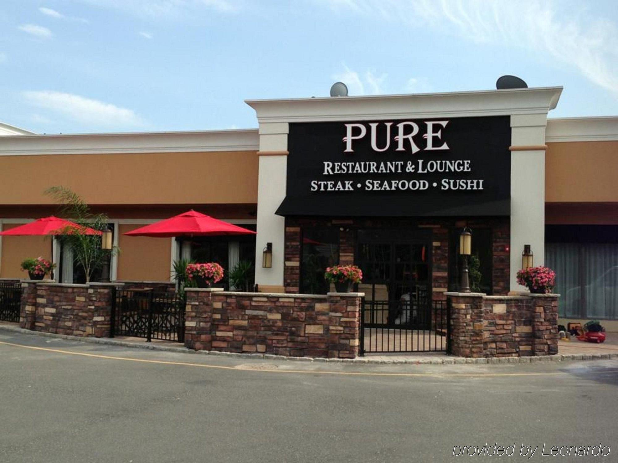 Holiday Inn & Suites Parsippany Fairfield By Ihg Exterior foto