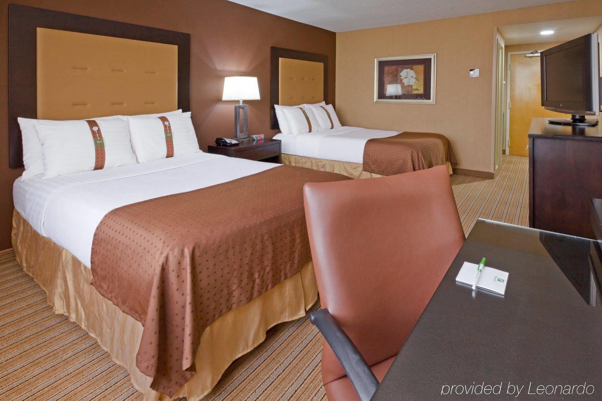 Holiday Inn & Suites Parsippany Fairfield, An Ihg Hotel Zimmer foto